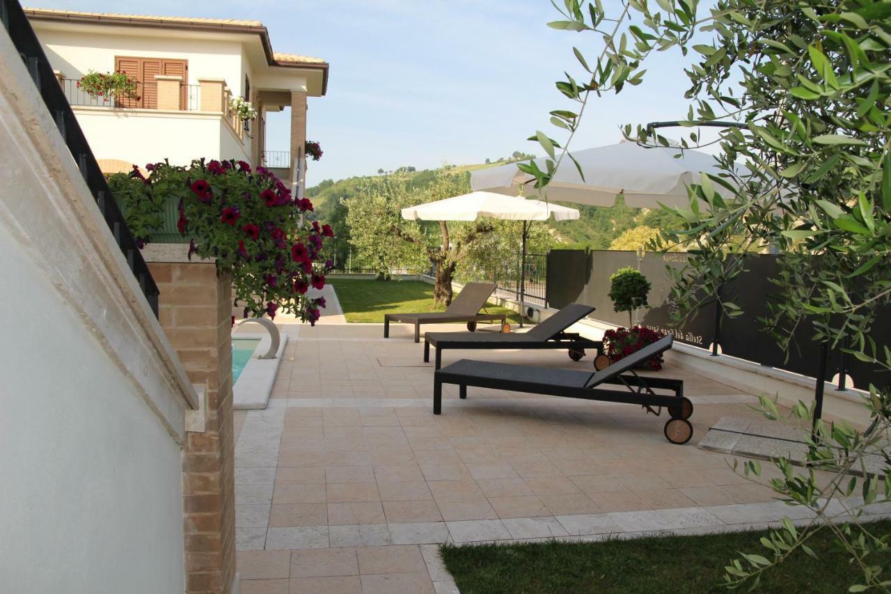 Residence Stella Del Gran Sasso Colledara Exterior photo