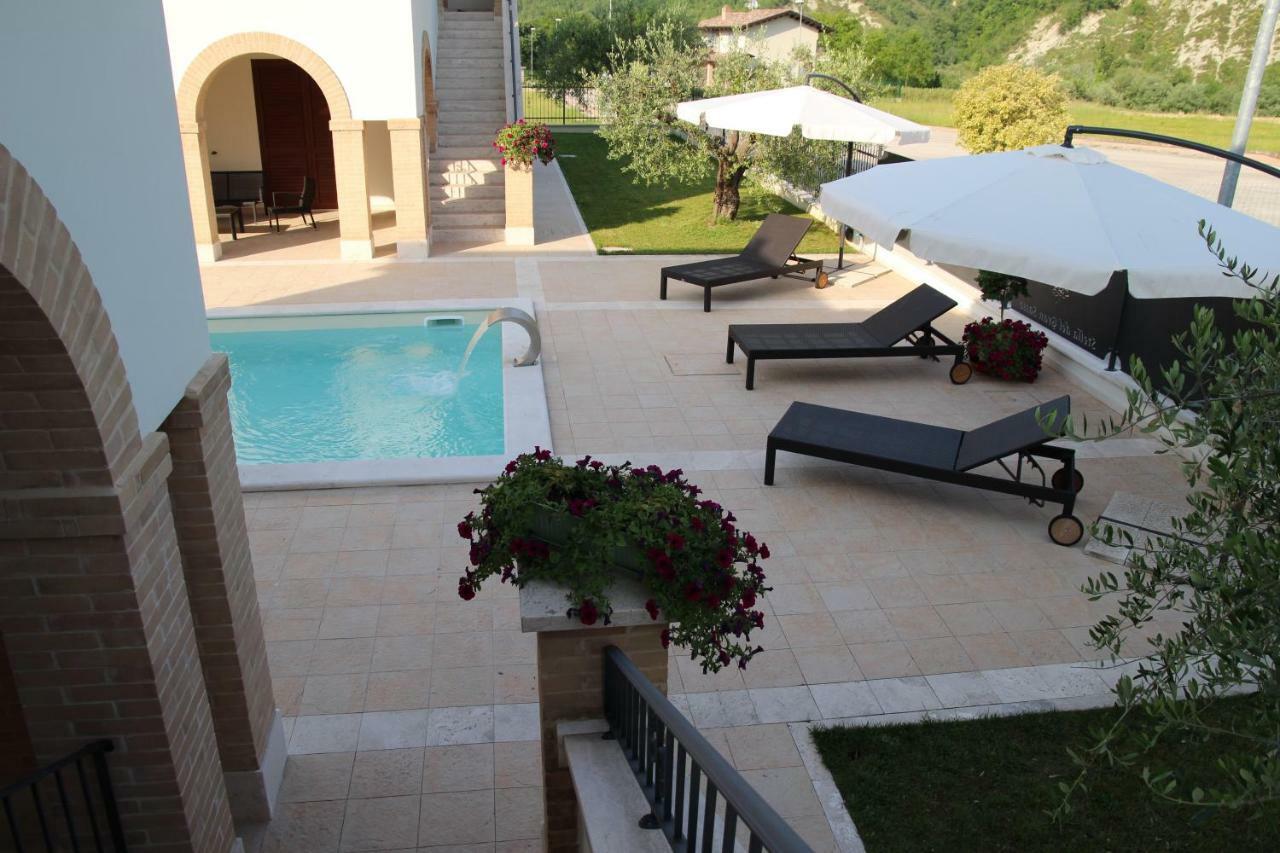 Residence Stella Del Gran Sasso Colledara Exterior photo
