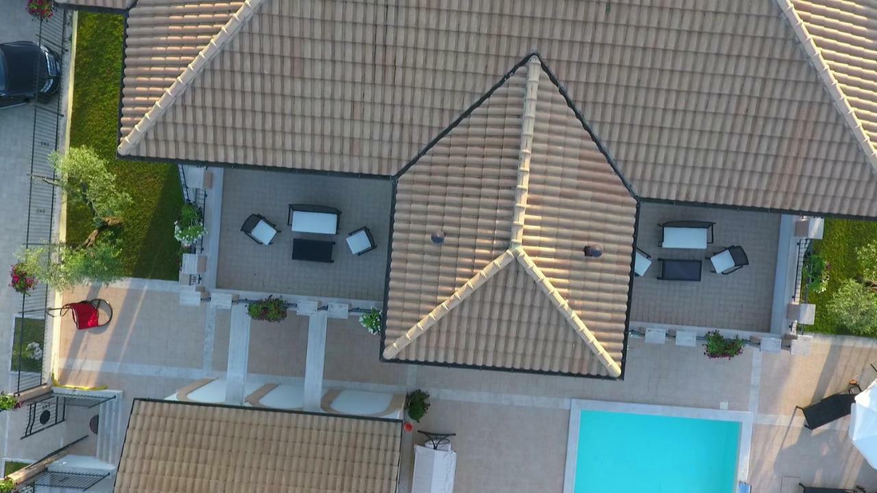 Residence Stella Del Gran Sasso Colledara Exterior photo